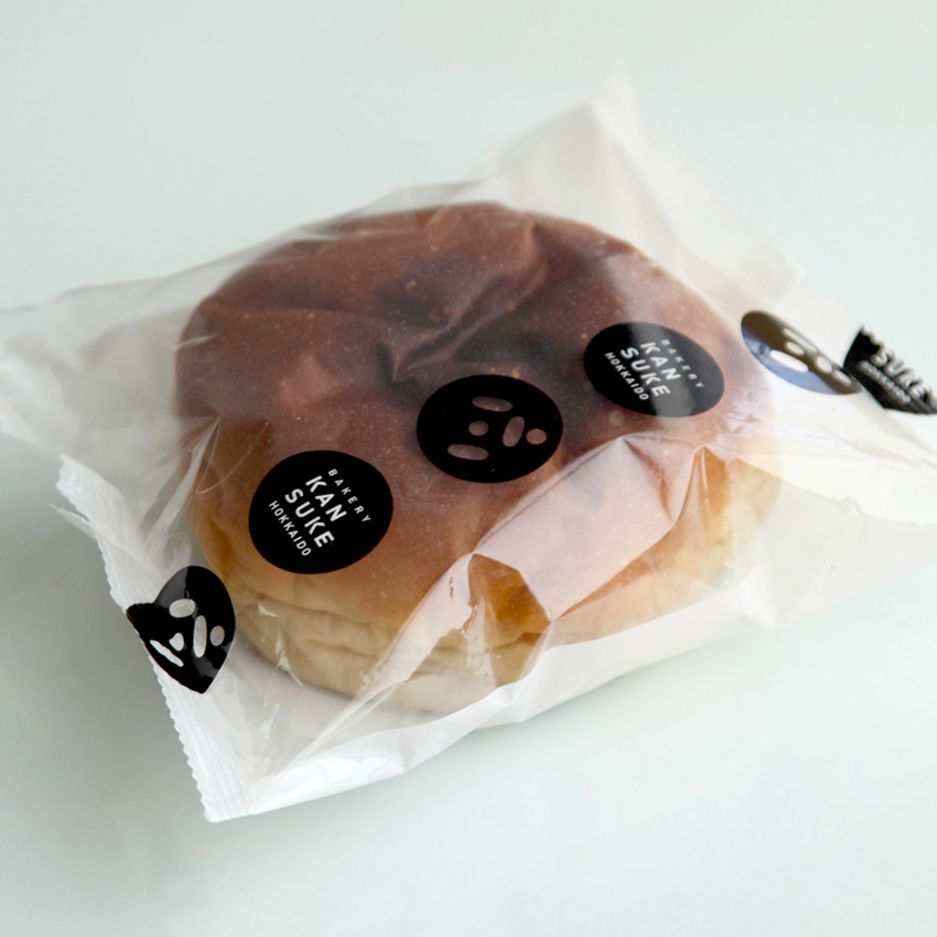 岩見沢のパン屋さんKANSUKEのパッケージデザイン
